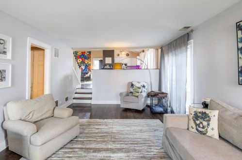 1024 Whitehall Way, Bull Valley IL 60014-1809 exterior