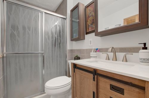 1346 Cope Ave, Saint Paul MN  55109-2555 exterior