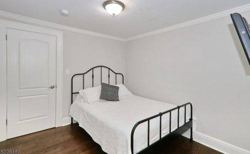 210 Mountainview Ave, Scotch Plains NJ  07076-1418 exterior