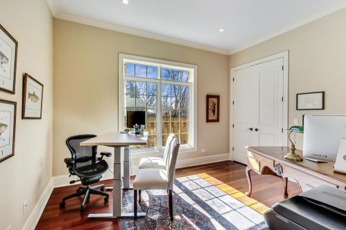 642 Euclid Ave, Elmhurst IL 60126-4338 exterior