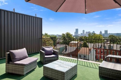 521 Jefferson St, Pittsburgh PA  15212-4418 exterior