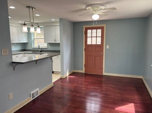 832 Flemington St, Pittsburgh PA  15217-2634 exterior