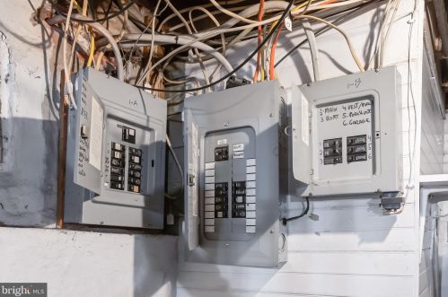 247 Ross St, Lancaster PA 17602-1940 exterior