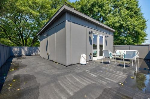 925 Garibaldi St, Atlanta GA  30310-3133 exterior