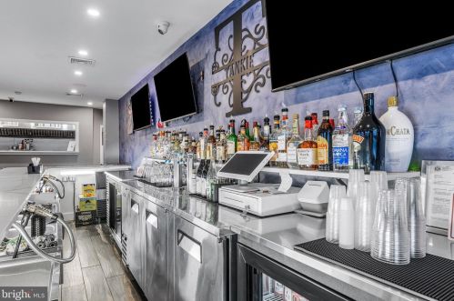 2652 Alder St, Philadelphia PA 19148-4908 exterior