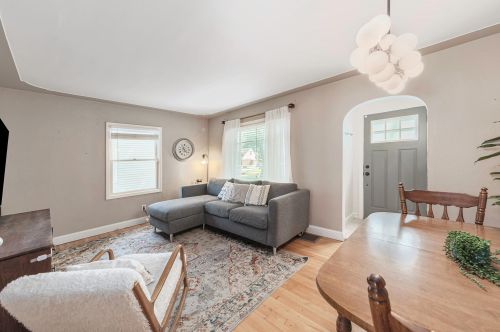 2919 Un Ave, Grand Rapids MI 49548-1215 exterior