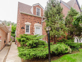 5621 Central Park Ave, Chicago, IL 60659-4416