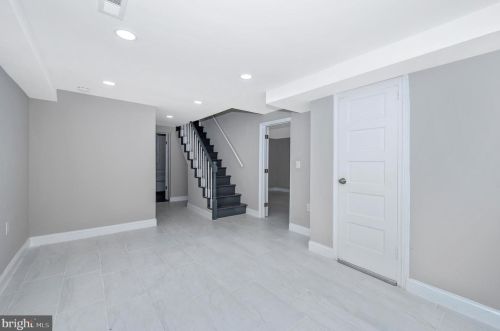 4 Hamilton Ave, Silver Spring MD  20901-3411 exterior