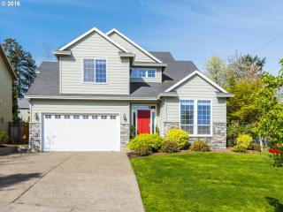 8807 50th Ave, Portland OR  97219-3313 exterior