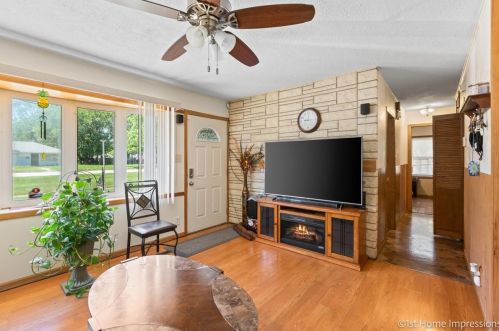 14703 Lincoln Ave, Dolton IL 60419-2308 exterior