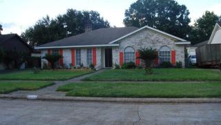 9230 Stroud Dr, Houston TX  77036-5226 exterior