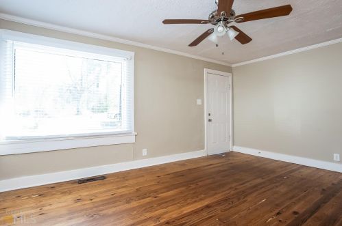 2031 Chicago Ave, Atlanta GA  30314-1101 exterior