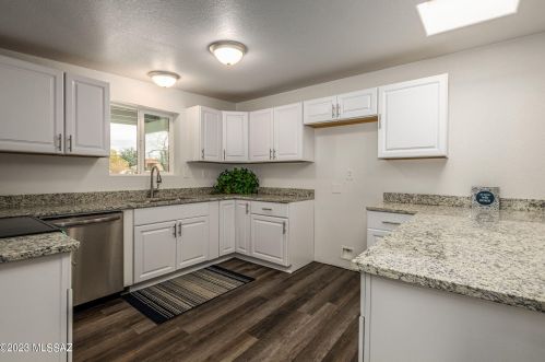 8189 20th St, Tucson AZ  85710-5960 exterior