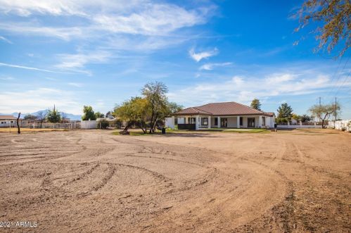 3605 69th Ave, Phoenix AZ 85043-3325 exterior