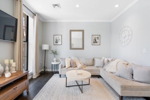 13 Monument Sq, Boston, MA