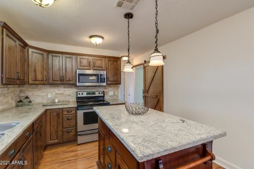 47713 29 Ave, Phoenix AZ 85087-9638 exterior