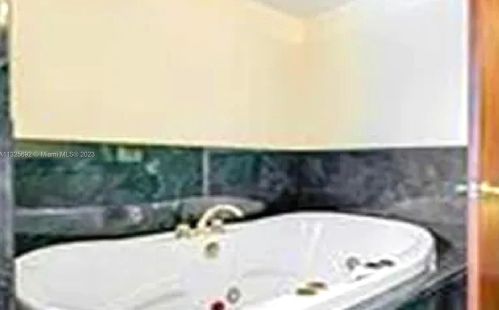 798 Walters Ter, Fort Pierce FL 34983-3960 exterior