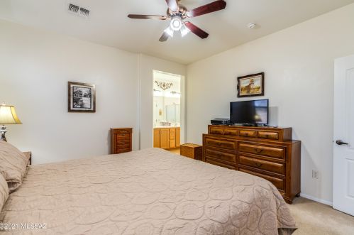 589 Rugged Cyn Dr, Green Valley AZ 85614-6188 exterior