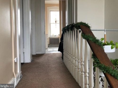 23 Walnut St, Lancaster PA 17602-2451 exterior