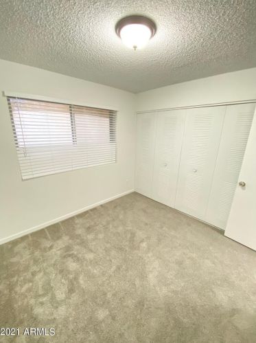 2327 56 Dr, Phoenix AZ 85031-2523 exterior