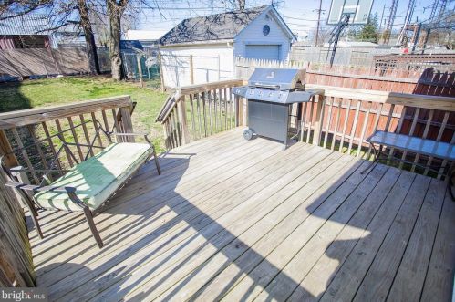 26 Ridgeway Ave, Manor PA 19036-1923 exterior