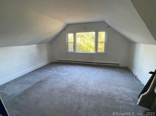 288 Gravel St, Meriden CT  06450-4663 exterior