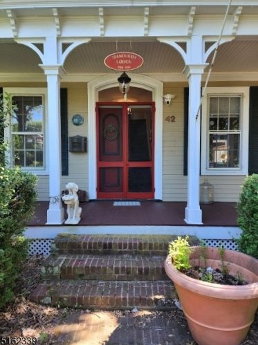 42 Park St, Florham Park NJ  07932-1202 exterior