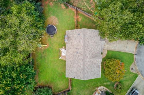 2740 Dominion Walk Ln, Lithonia GA  30078-7342 exterior