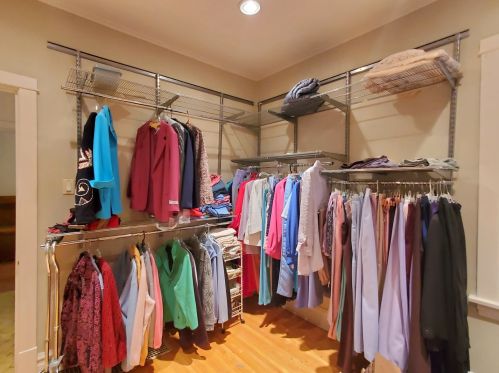 2930 Kilpatrick Ave, Chicago IL 60652-2025 exterior