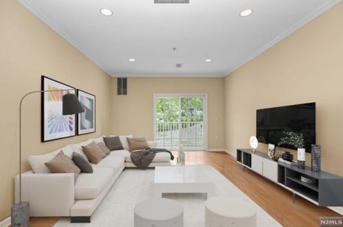 1203 Gatherings Dr, Paterson NJ 07508-1379 exterior