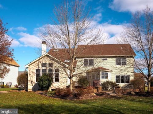 2009 Carmel Dr, Jamison PA 18929-1438 exterior