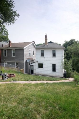 93 Frankfort Ave, Pittsburgh PA 15229-1921 exterior