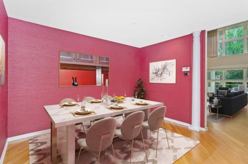 2246 Lakewood Ave, Chicago IL 60614-3629 exterior