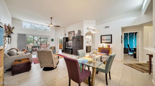 1544 Rio Mayo, Green Valley AZ 85614-3977 exterior