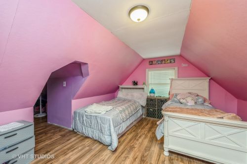 4810 Hilltop Dr, Bull Valley IL 60097-8328 exterior