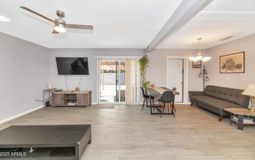 7208 21st Ave, Phoenix AZ  85021-7810 exterior