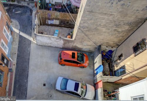 934 Ellsworth St, Philadelphia PA 19146-3010 exterior