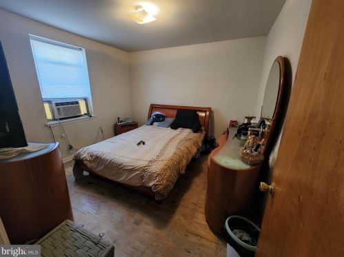 1007 Colorado St, Philadelphia PA 19146-4734 exterior