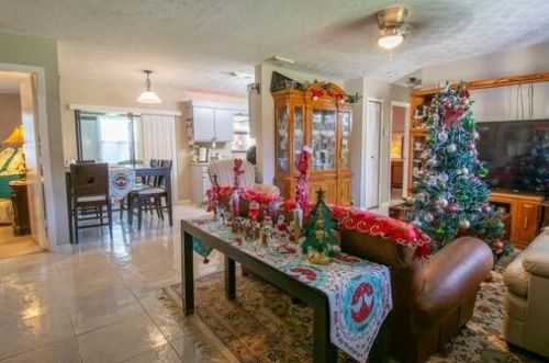 2173 Gaslight St, Fort Pierce FL  34952-7330 exterior