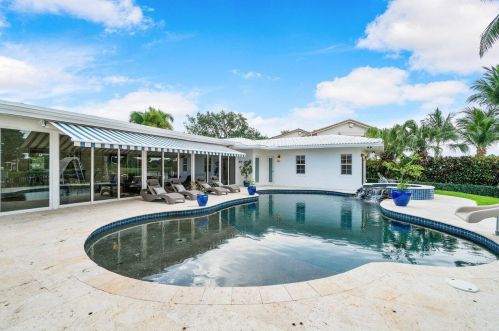 926 38 Ct, Boynton Beach FL 33435-8530 exterior