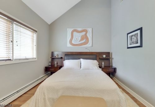 84 Mcclellan Ave, Livingston NJ 07039-1334 exterior