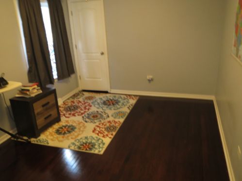 2032 10 Ave, Broadview IL 60153-1924 exterior