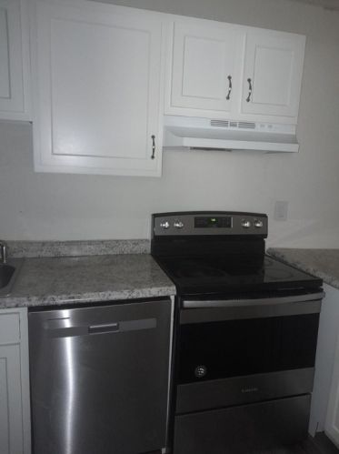 634 Southcrest Dr, Pittsburgh PA  15226-1249 exterior