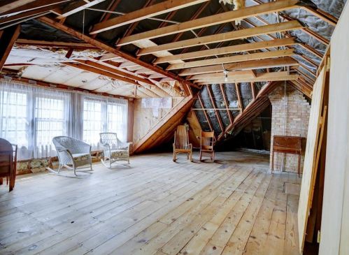 117 Marquette St, Madison WI 53704-5111 exterior