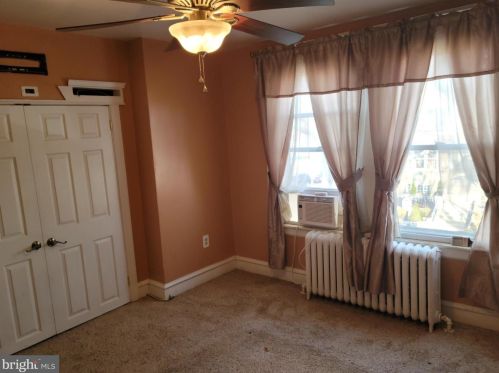 3402 Englewood St, Philadelphia PA 19149-1611 exterior