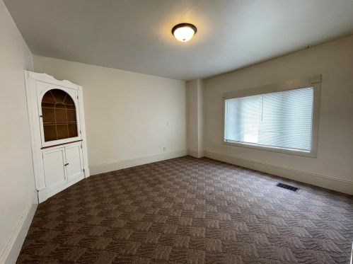 2411 Kinnickinnic Ave, Milwaukee WI 53207-1629 exterior