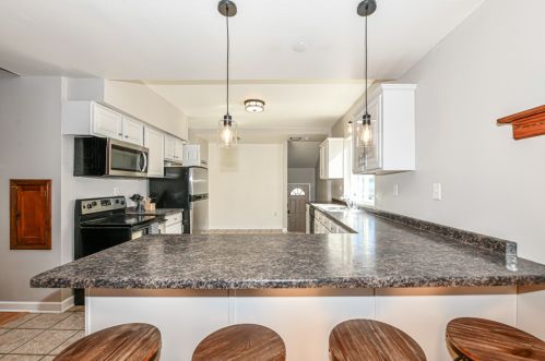 600 51st St, Milwaukee WI  53208-3642 exterior