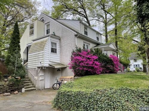 99 Garden St, Dumont NJ  07628-3119 exterior