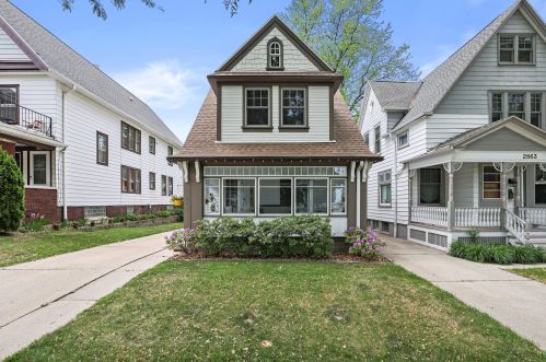 2867 Superior St, Milwaukee WI  53207-2550 exterior