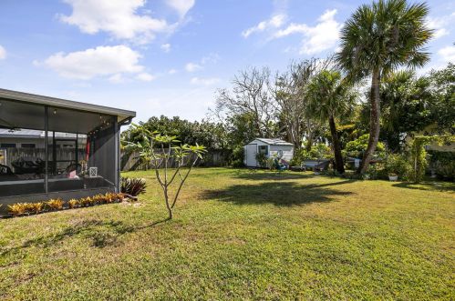 352 Fernandina St, Fort Pierce FL 34949-3537 exterior